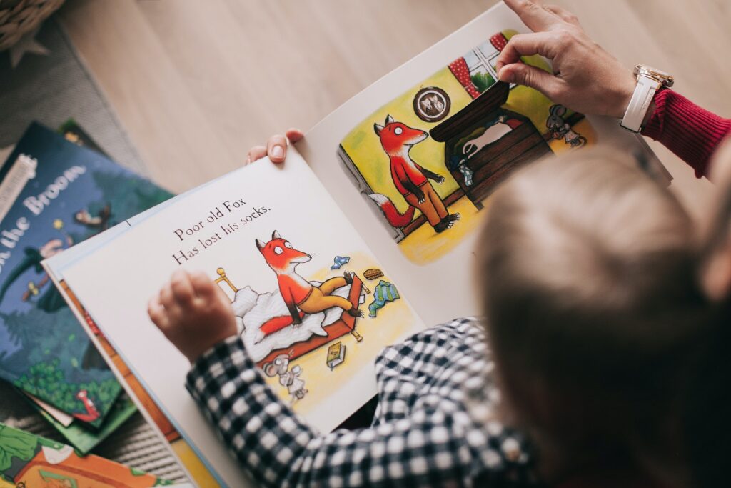 Voorlezen aan kinderen tot 4 jaar doe je zo